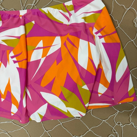 🌴 SUPER SALE TROPICAL SWIM SKIRT - Picture 8 of 8